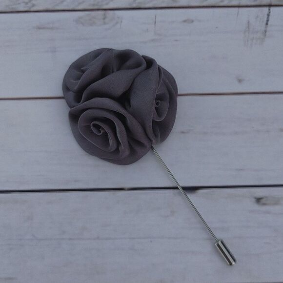 MEN'S CHARCOAL GRAY SATIN FLOWER LAPEL PIN - Picture 1 of 2